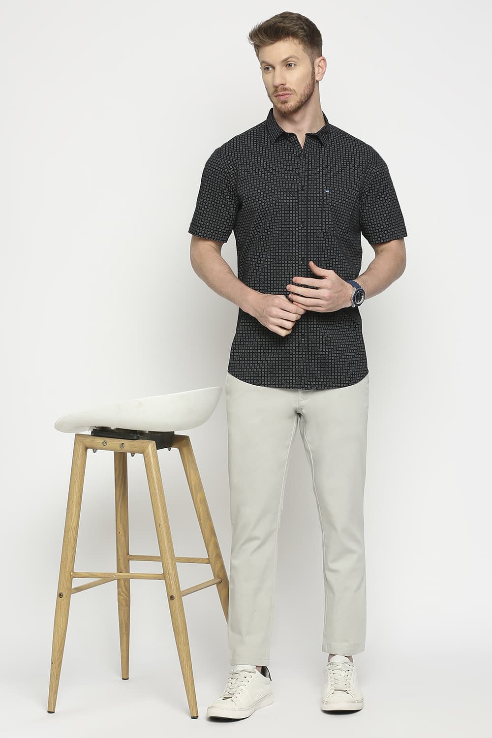 Slim Fit Cotton Twill Printed Halfsleeves Shirt