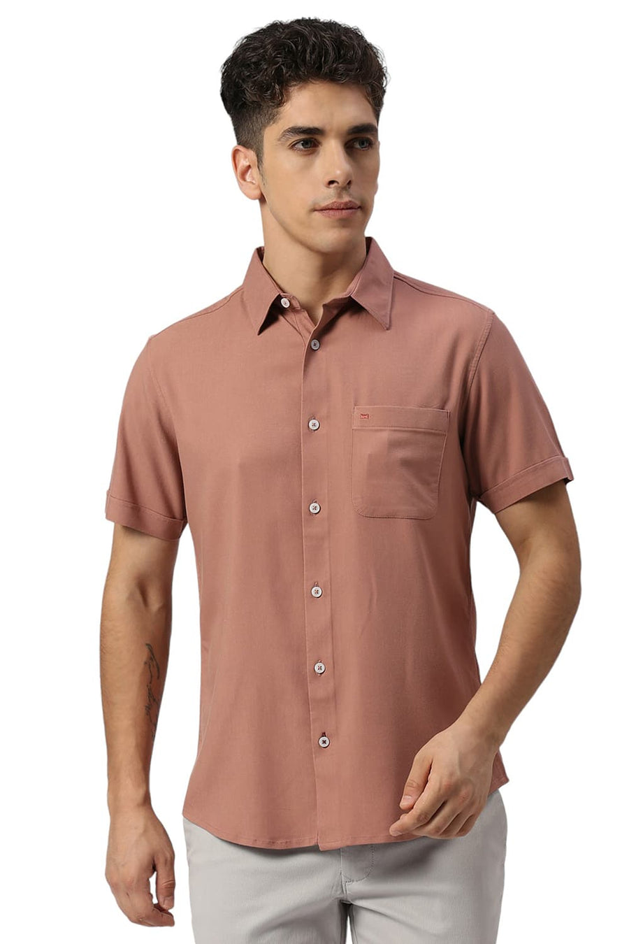 BASICS SLIM FIT ASH BROWN VISCOSE POLYESTER STRETCH TWILL HALFSLEEVES SHIRT