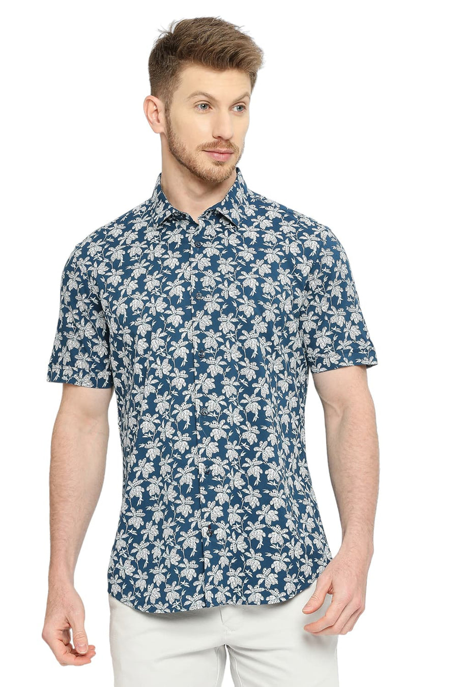 BASICS SLIM FIT LAKE BLUE COTTON VISCOSE PRINTED HALFSLEEVES SHIRT
