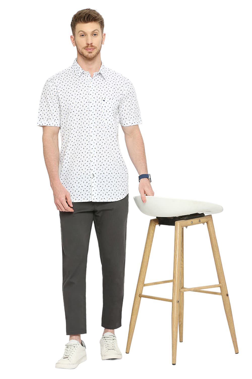 BASICS SLIM FIT COTTON POPLIN PRINTED HALFSLEEVES SHIRT