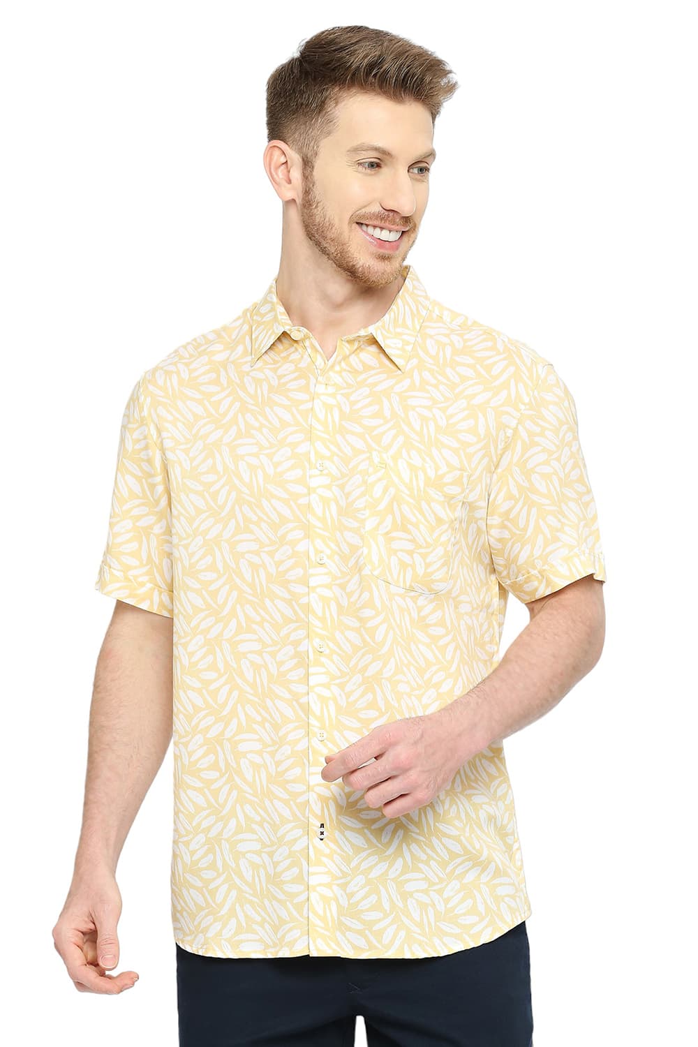 BASICS SLIM FIT TENCEL PRINTED SHIRT