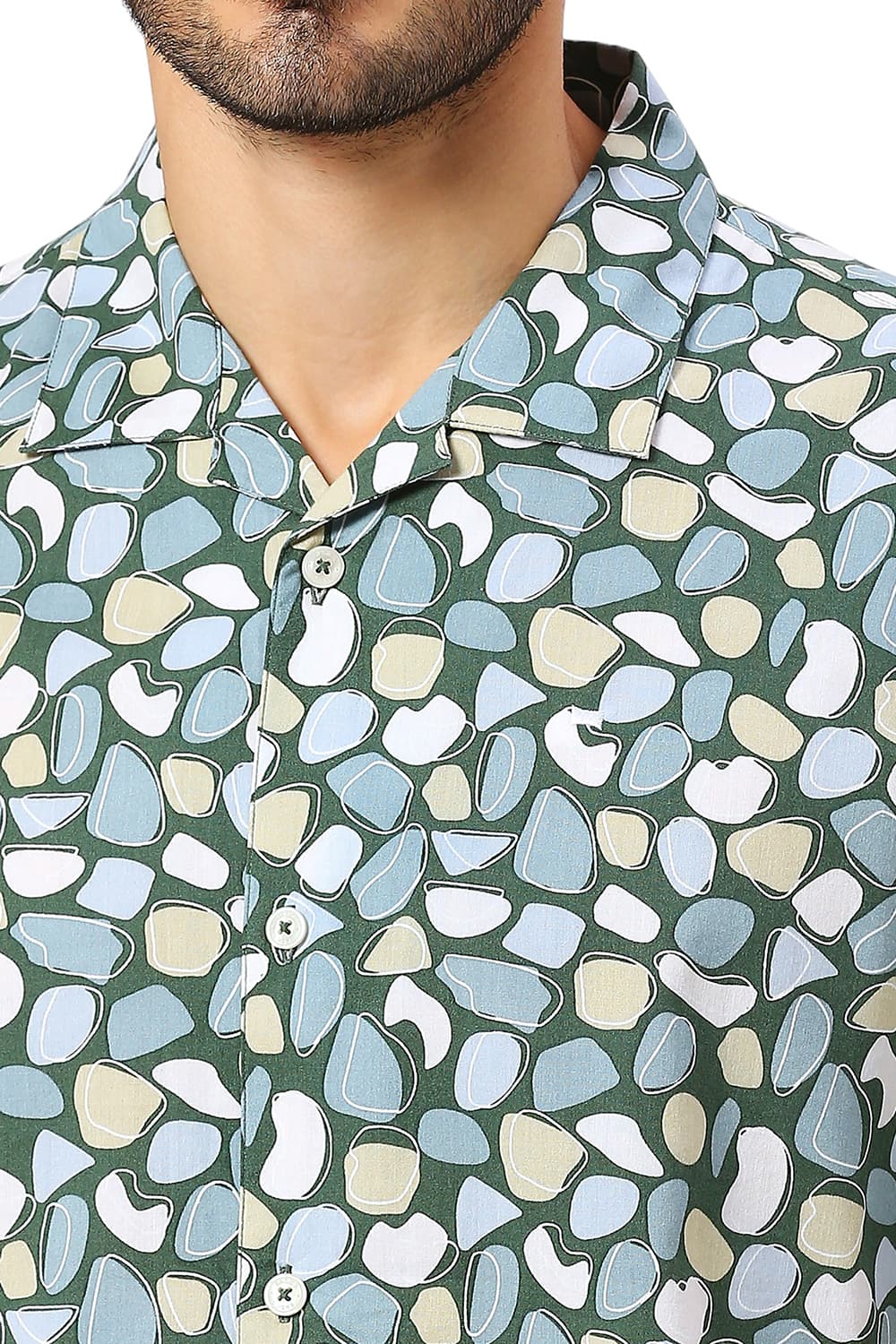 RELAXED FIT COTTON VISCOSE TWILL PRINTED HALFSLEEVES SHIRT