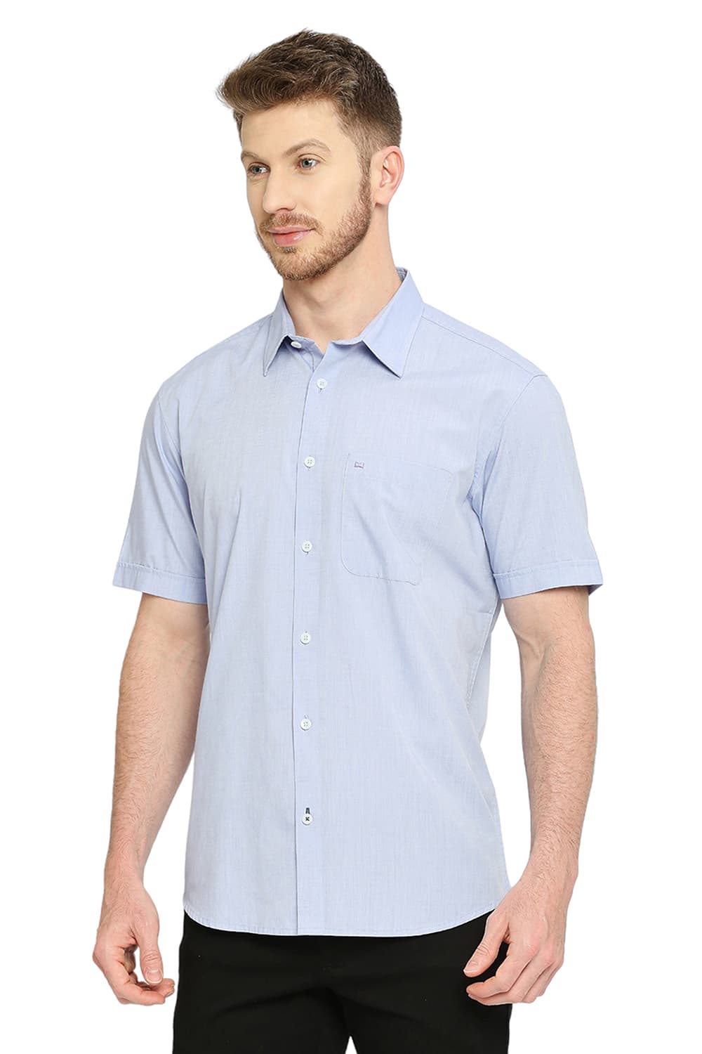 BASICS SLIM FIT COTTON POLYESTER VISCOSE HALFSLEEVES SHIRT