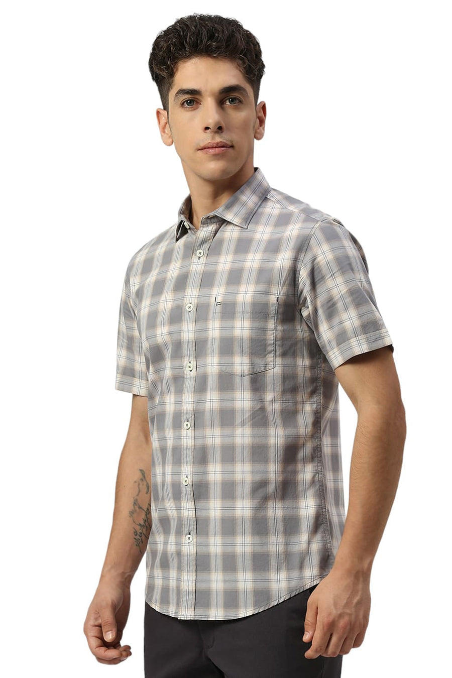 BASICS SLIM FIT GREY QUILL COTTON CHECKS HALFSLEEVES SHIRT