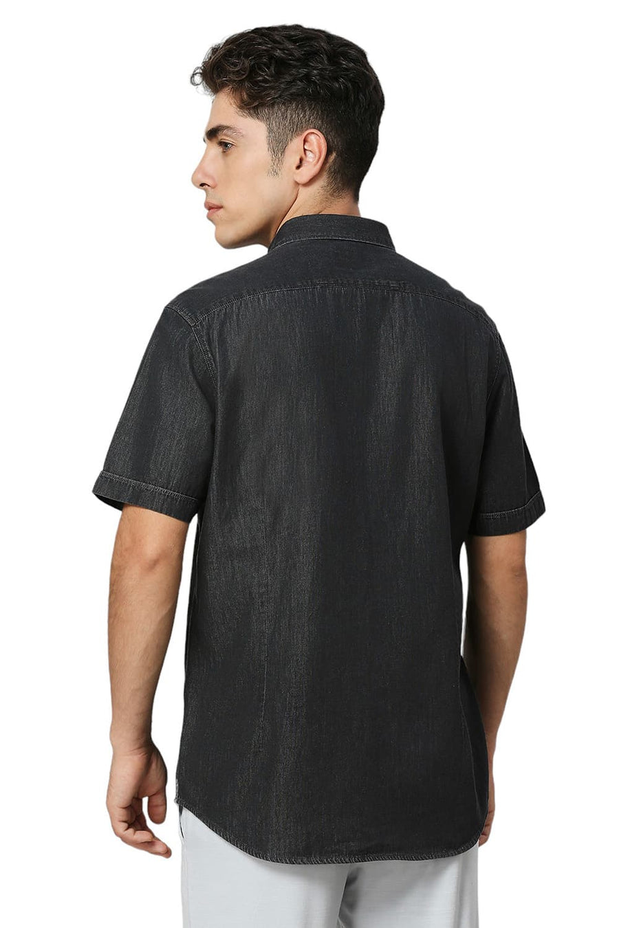 BASICS SLIM FIT MAGNET BLACK COTTON SULPHUR HALFSLEEVES SHIRT