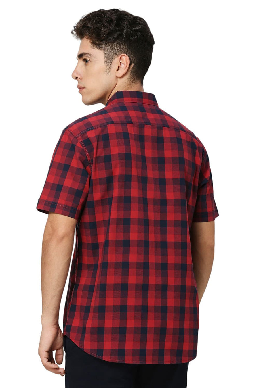 BASICS SLIM FIT MAROON RED COTTON FIL-A-FIL CHECKS HALFSLEEVES SHIRT
