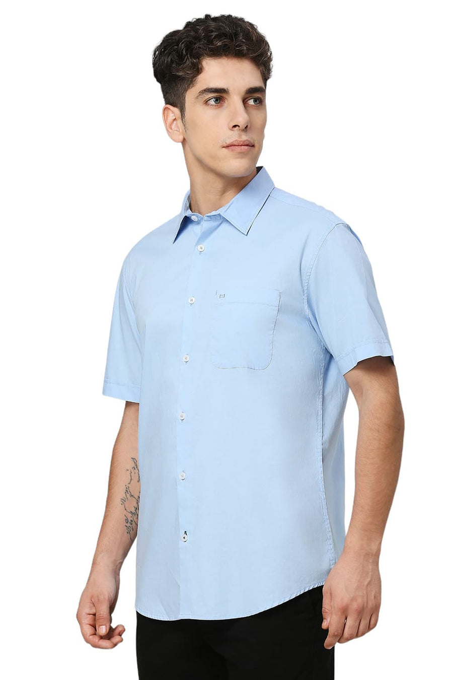 BASICS SLIM FIT SUMMER BLUE COTTON OXFORD HALFSLEEVES SHIRT