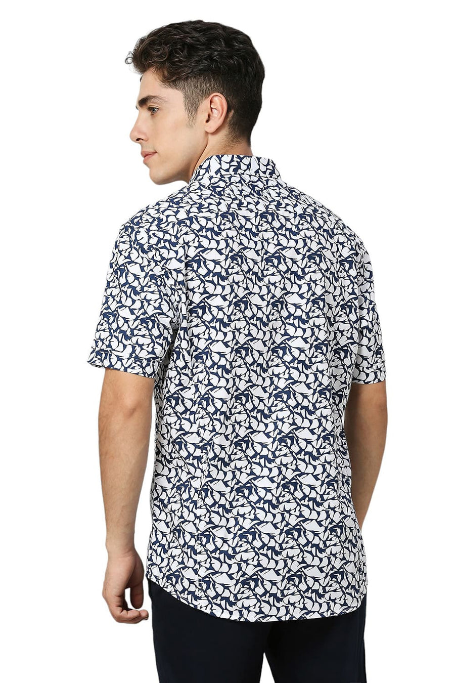 BASICS SLIM FIT LUCENT WHITE COTTON PRINTED HALFSLEEVES SHIRT