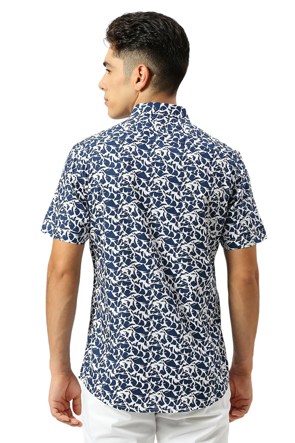 SLIM FIT COTTON PRINTED HALFSLEEVES SHIRT