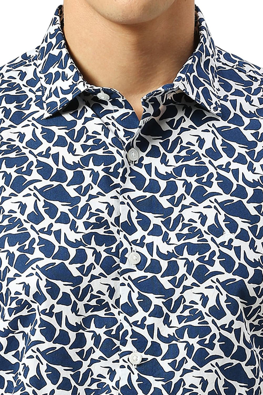 BASICS SLIM FIT TITAN BLUE COTTON PRINTED HALFSLEEVES SHIRT