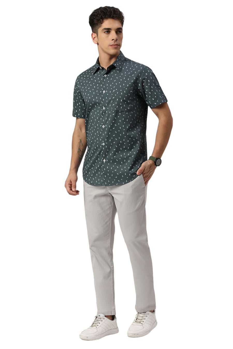 BASICS SLIM FIT PINE GREEN COTTON TWILL PRINTED HALFSLEEVES SHIRT