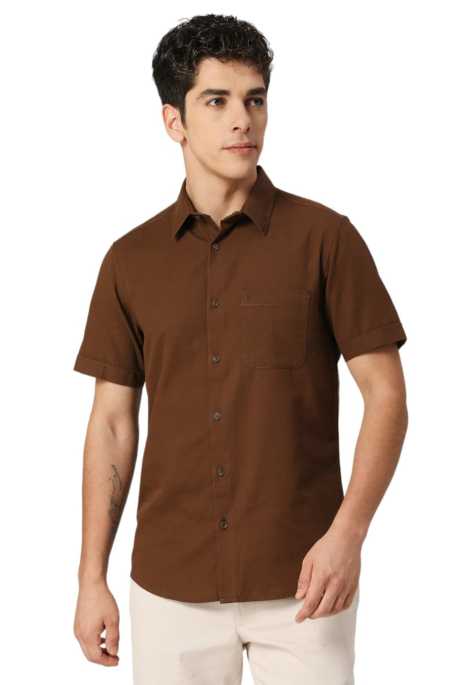 BASICS SLIM FIT EARTH KHAKI COTTON BROKEN TWILL HALFSLEEVES SHIRT