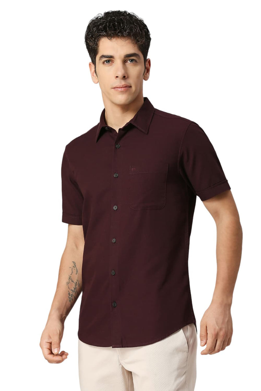 BASICS SLIM FIT FIG WINE COTTON BROKEN TWILL HALFSLEEVES SHIRT