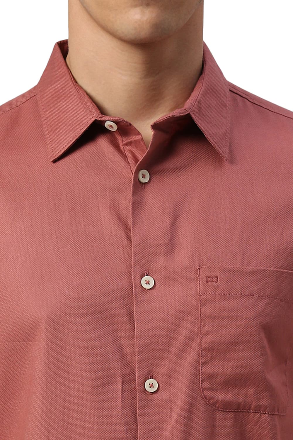 SLIM FIT COTTON DOBBY HALFSLEEVES SHIRT
