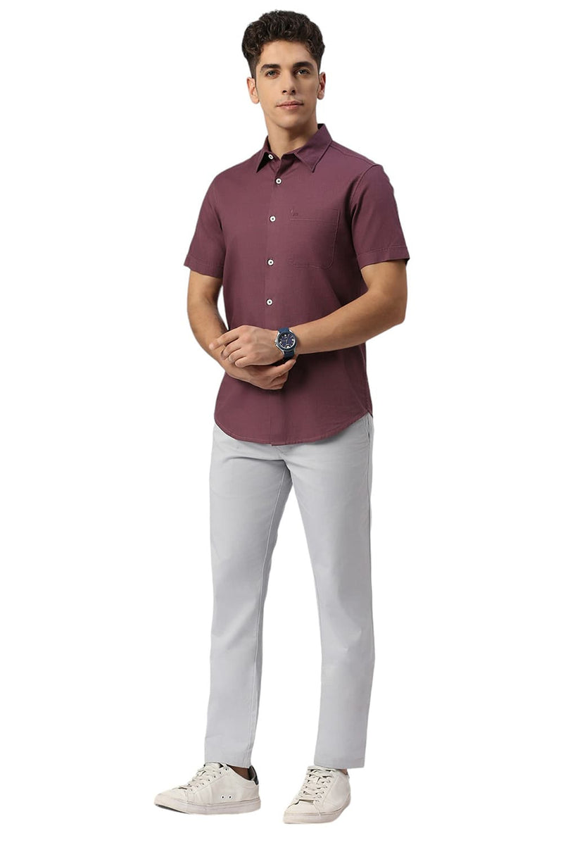 SLIM FIT COTTON DOBBY HALFSLEEVES SHIRT