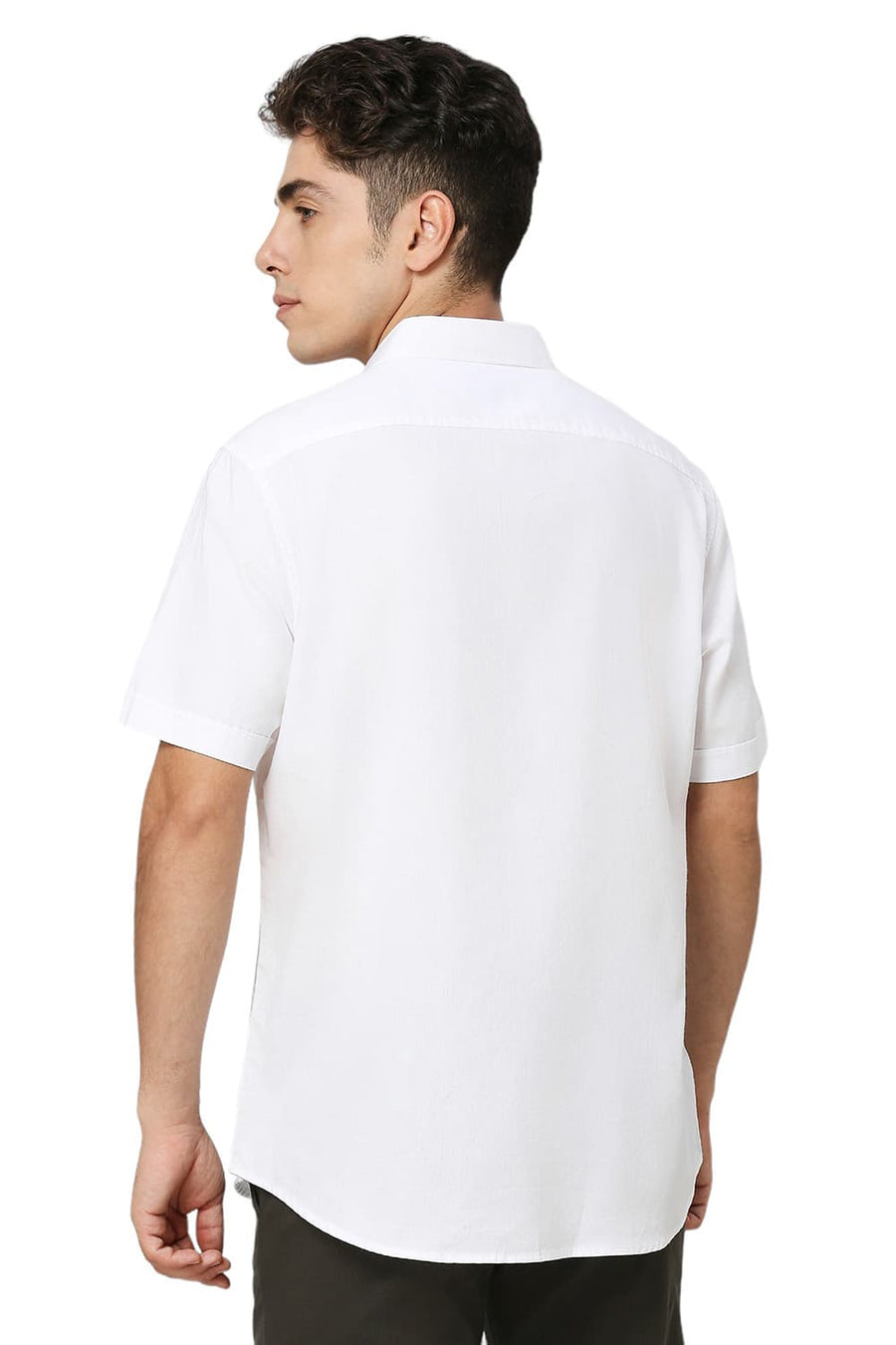 BASICS SLIM FIT WHITE ALYSSUM COTTON DOBBY HALFSLEEVES SHIRT