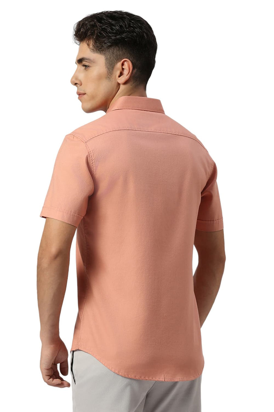 BASICS SLIM FIT SHRIMP PEACH COTTON DOBBY HALFSLEEVES SHIRT