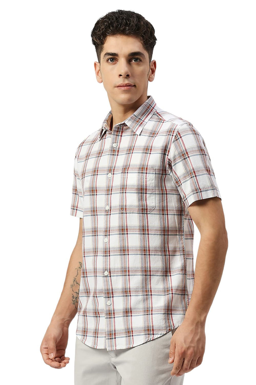 BASICS SLIM FIT BRIGHT WHITE COTTON TWILL CHECKS HALFSLEEVES SHIRT