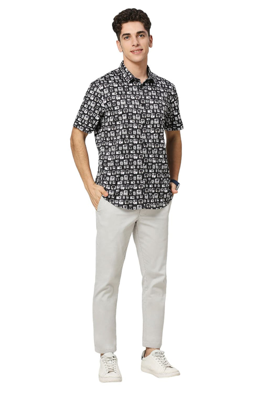 BASICS SLIM FIT PHANTOM BLACK POLYESTER STRETCH TWILL PRINTED HALFSLEEVES SHIRT