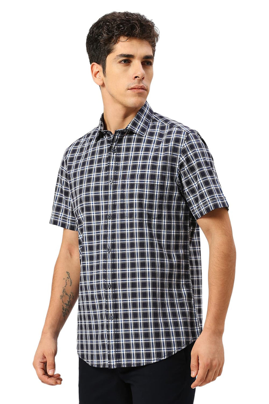 BASICS SLIM FIT OCEAN NAVY COTTON CHECKS HALFSLEEVES SHIRT