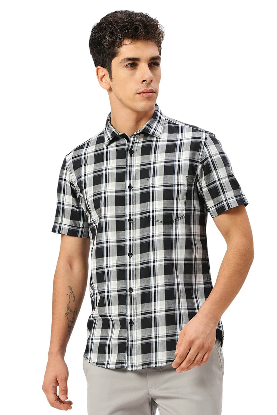 BASICS SLIM FIT ASPHALT BLACK COTTON TWILL CHECKS HALFSLEEVES SHIRT
