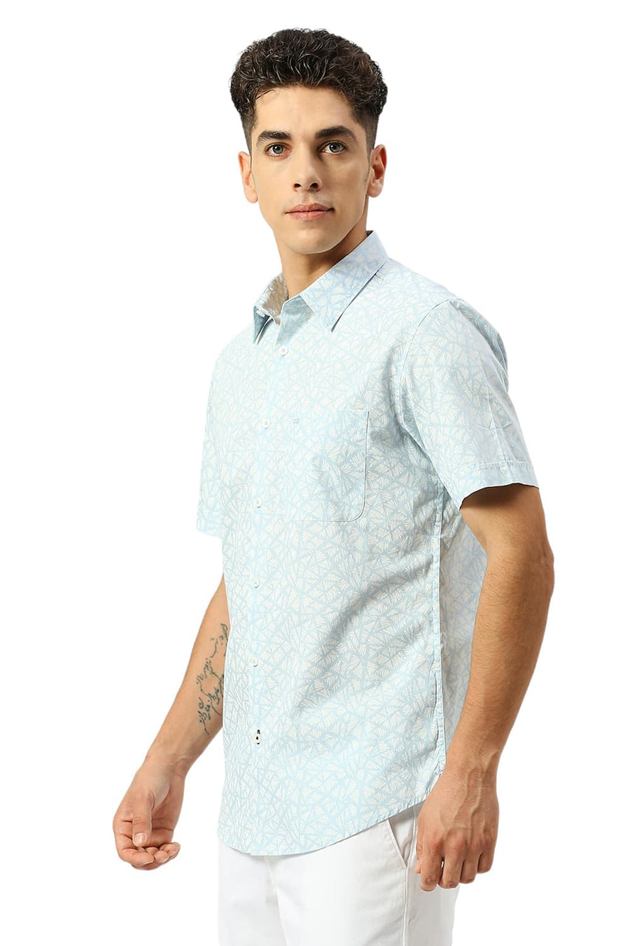 BASICS SLIM FIT SKYRIDE BLUE COTTON PRINTED HALFSLEEVES SHIRT