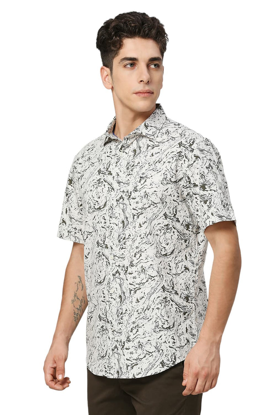BASICS SLIM FIT FEATHER BEIGE COTTON CREPE PRINTED HALFSLEEVES SHIRT
