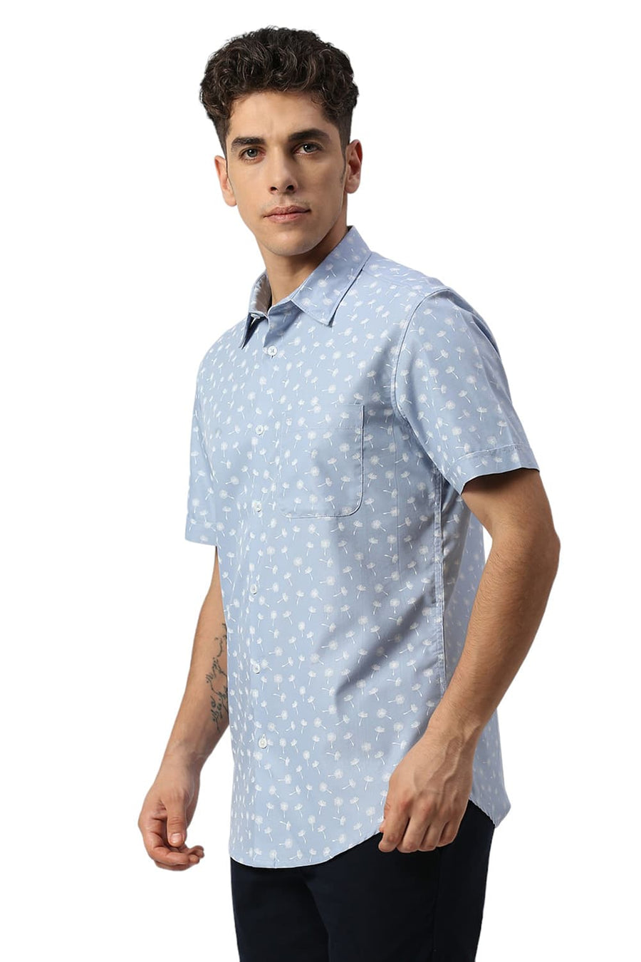 BASICS SLIM FIT BLIZZARD BLUE COTTON POLYESTER CAVALRY TWILL PRINTED HALFSLEEVES SHIRT