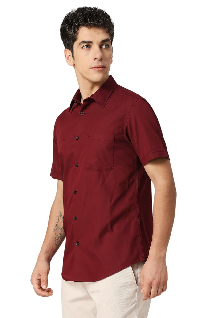 BASICS SLIM FIT CABERNET MAROON COTTON POLYESTER CAVALRY TWILL HALFSLEEVES SHIRT