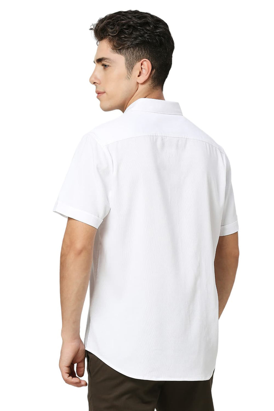 BASICS SLIM FIT LUCENT WHITE VISCOSE POLYESTER STRETCH DOBBY HALFSLEEVES SHIRT