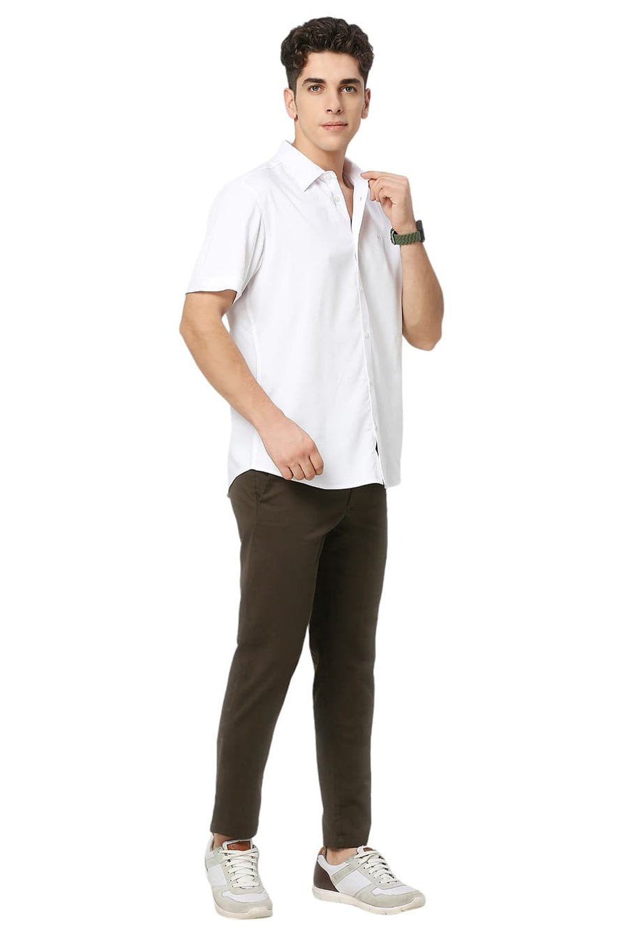 BASICS SLIM FIT LUCENT WHITE VISCOSE POLYESTER STRETCH DOBBY HALFSLEEVES SHIRT