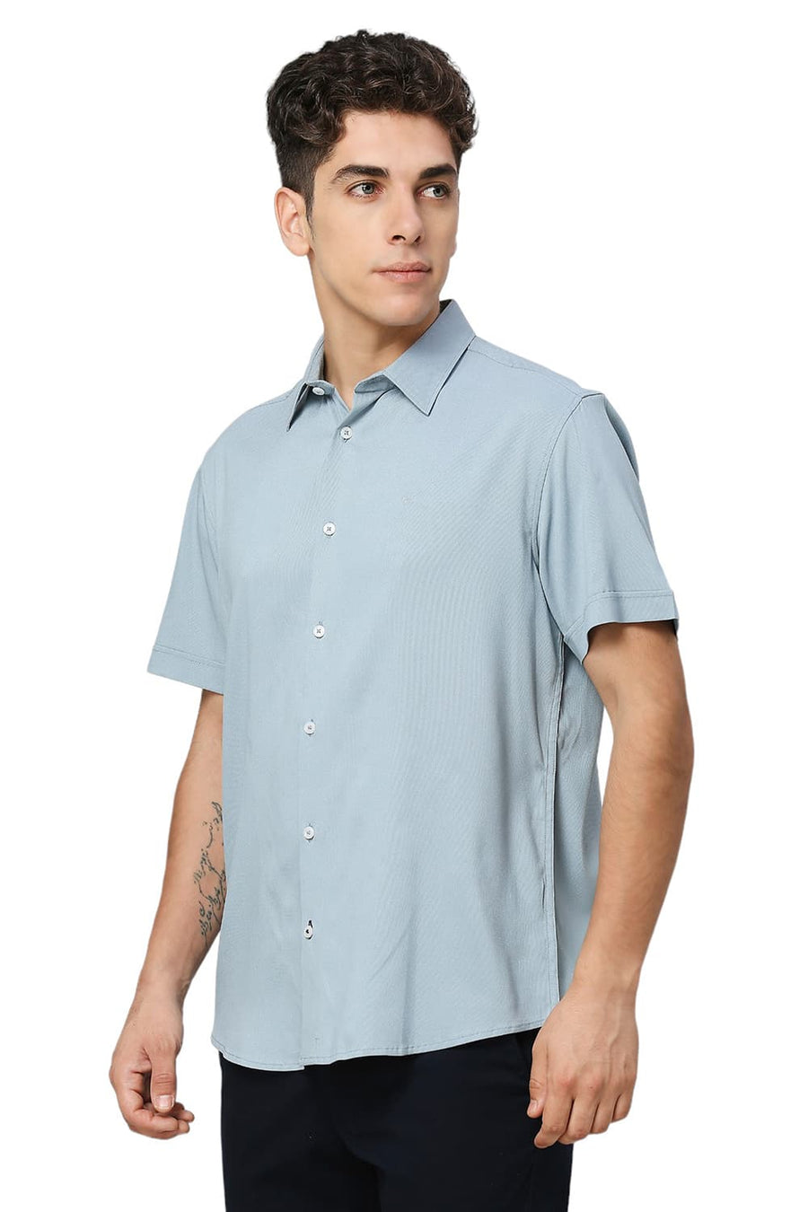 BASICS SLIM FIT ARONA BLUE VISCOSE POLYESTER STRETCH DOBBY HALFSLEEVES SHIRT