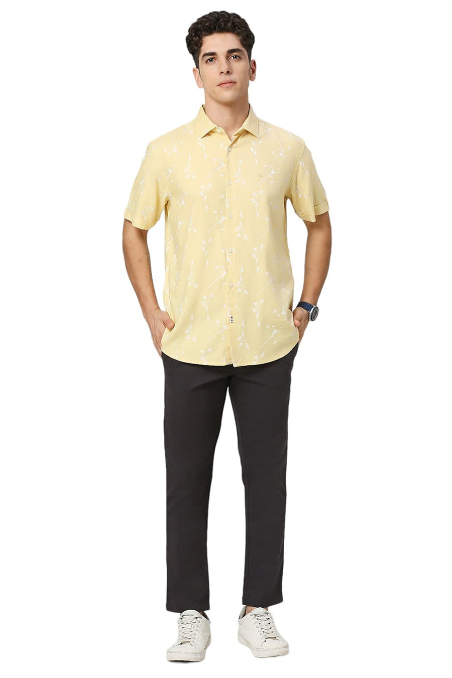 BASICS SLIM FIT PASTEL YELLOW COTTON VISCOSE TWILL PRINTED HALFSLEEVES SHIRT