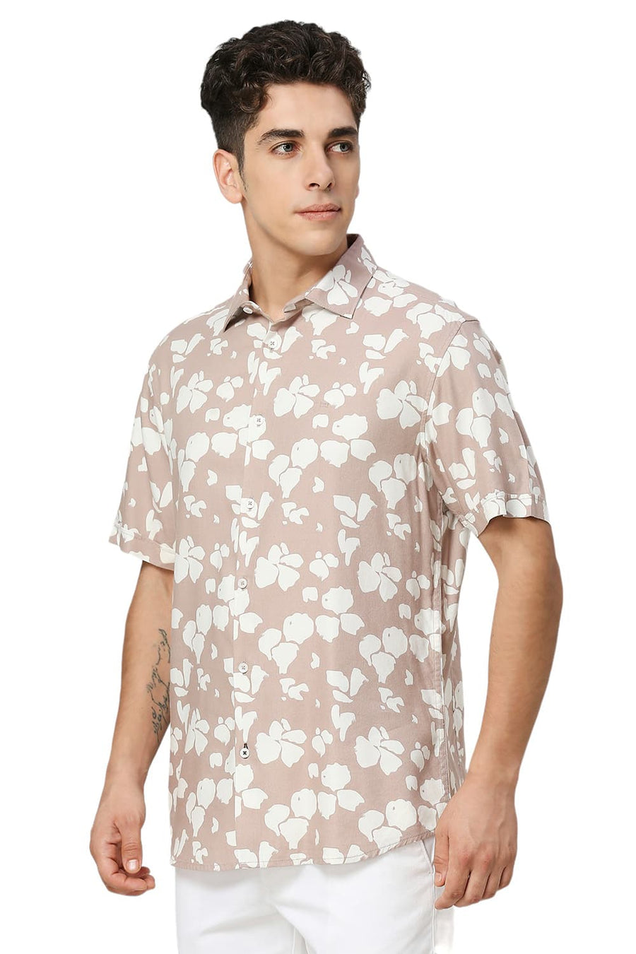 BASICS SLIM FIT TUSCANY BROWN COTTON VISCOSE TWILL PRINTED HALFSLEEVES SHIRT