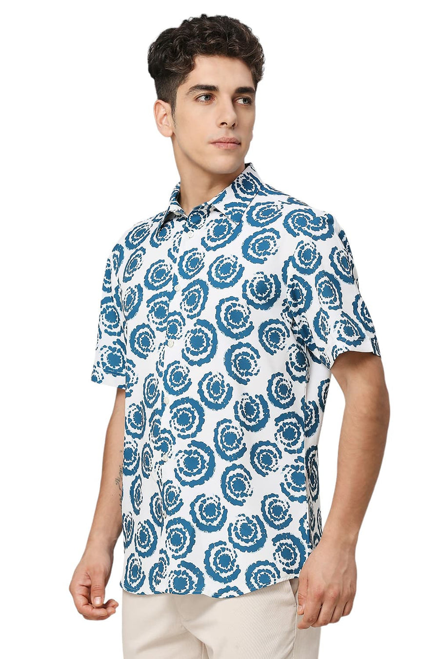 BASICS SLIM FIT ECRU MILK POLYESTER PRINTED HALFSLEEVES SHIRT