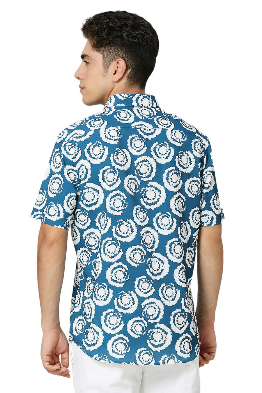 BASICS SLIM FIT CORSAIR AQUA POLYESTER PRINTED HALFSLEEVES SHIRT