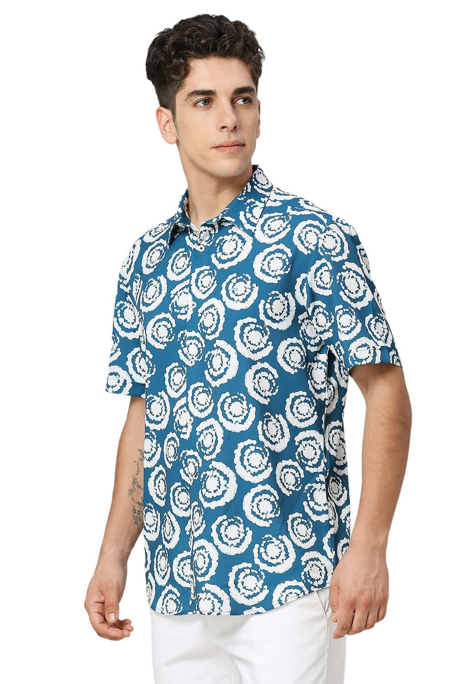 BASICS SLIM FIT CORSAIR AQUA POLYESTER PRINTED HALFSLEEVES SHIRT