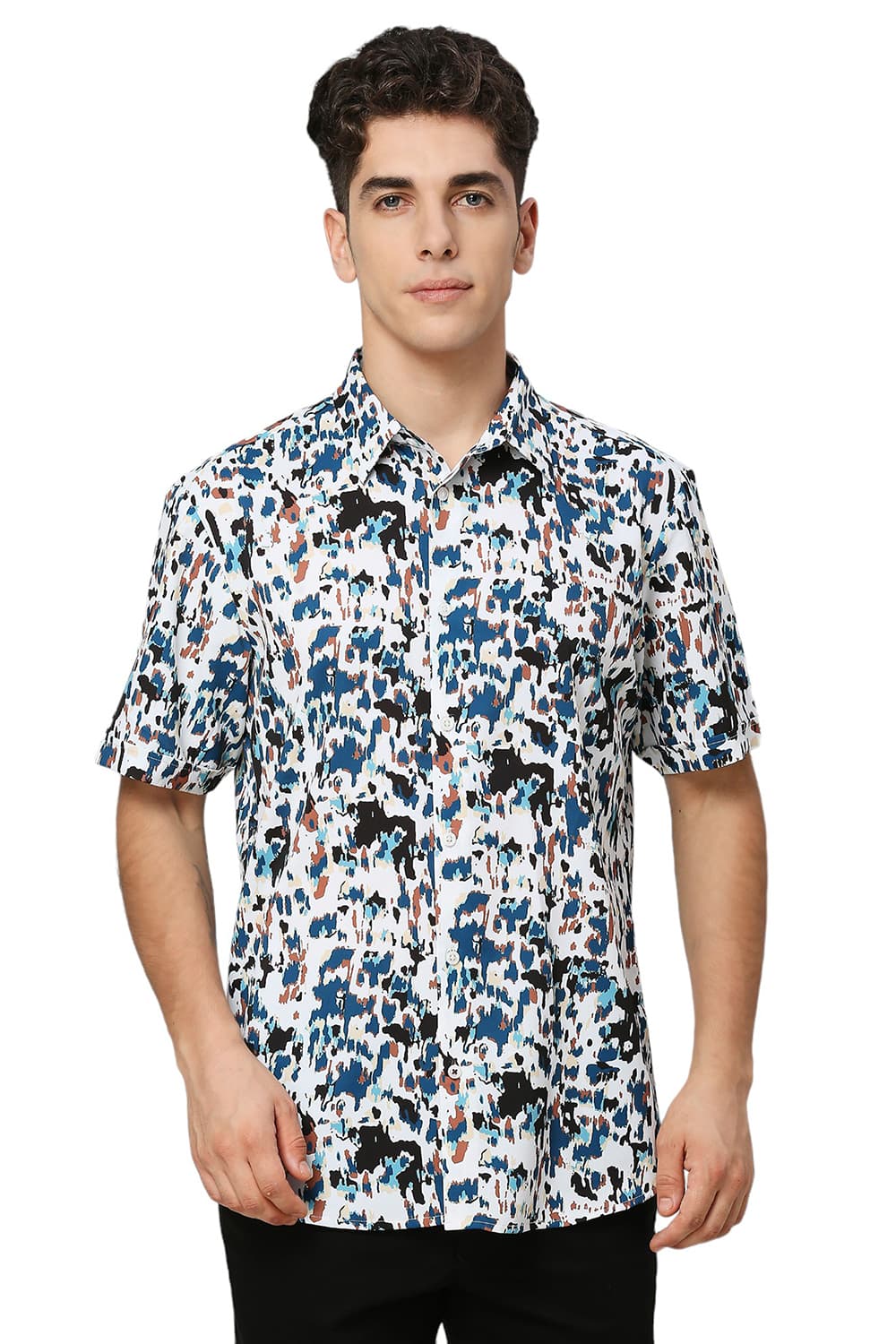 SLIM FIT POLYESTER PRINTED HALFSLEEVES SHIRT