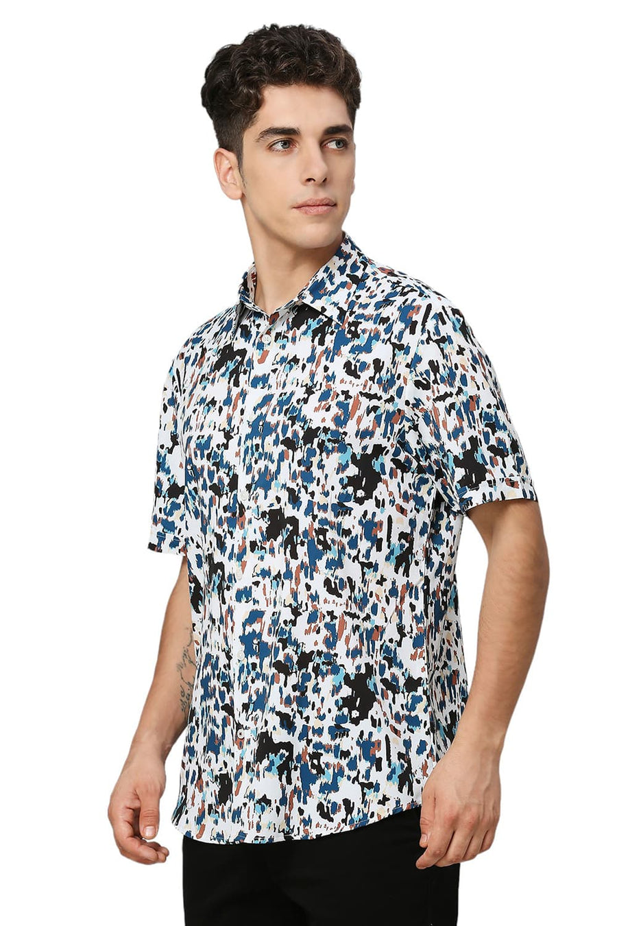 BASICS SLIM FIT ECRU MARSHMALLOW POLYESTER PRINTED HALFSLEEVES SHIRT