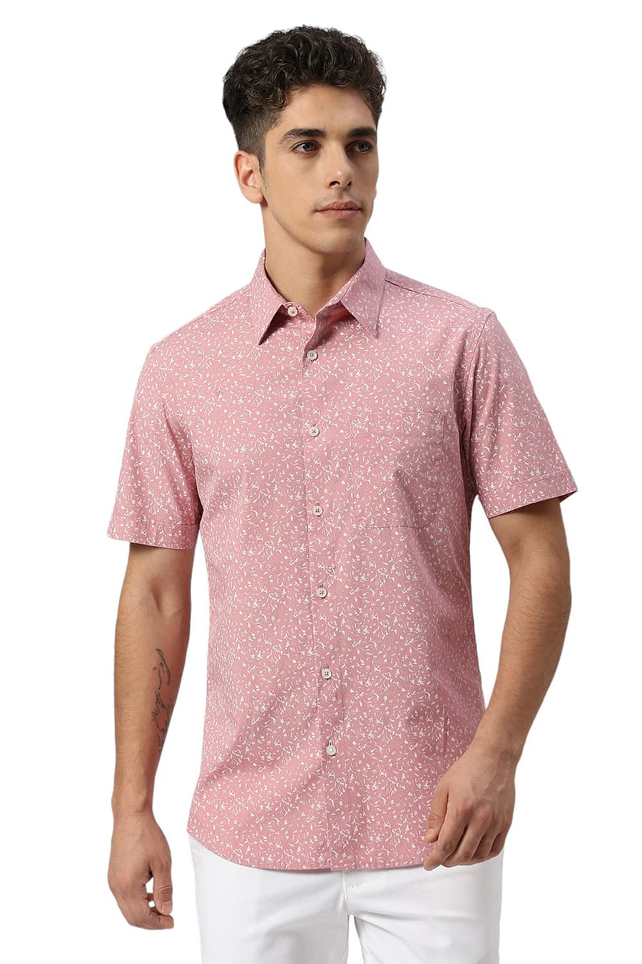 BASICS SLIM FIT BLEACHED PINK COTTON PRINTED HALFSLEEVES SHIRT