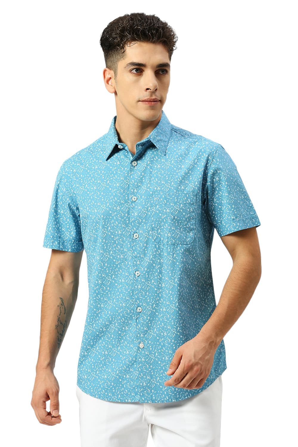 SLIM FIT COTTON PRINTED HALFSLEEVES SHIRT