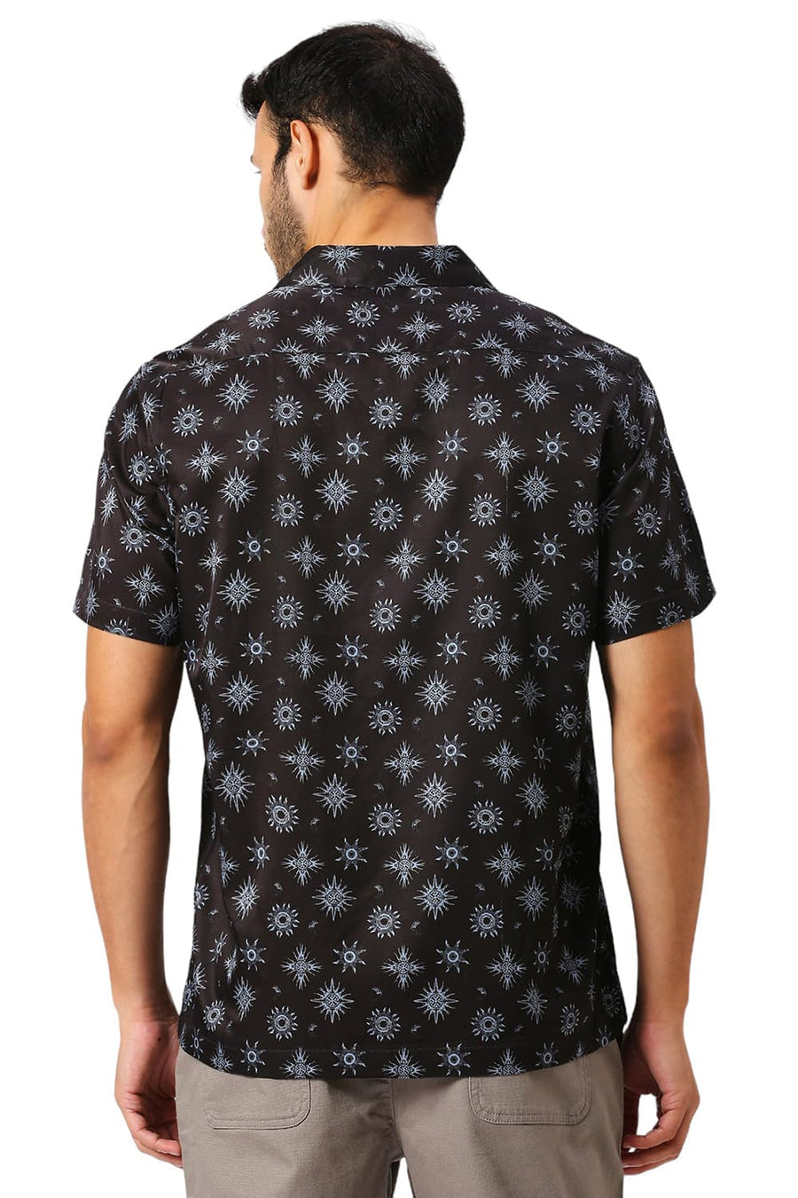 BASICS RELAXED FIT PHANTOM BLACK POLYESTER STRETCH TWILL PRINTED HALFSLEEVES SHIRT