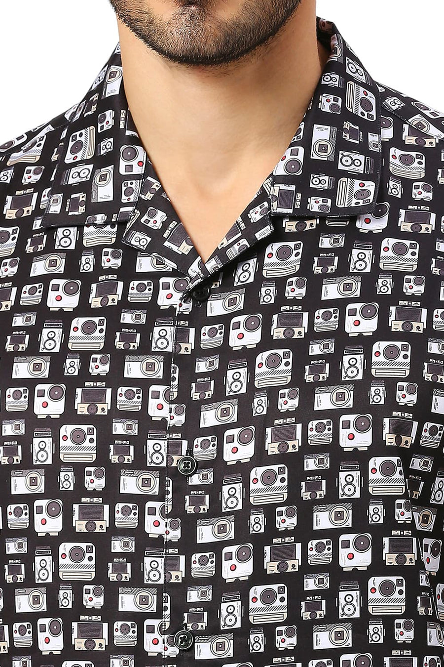 BASICS RELAXED FIT PHANTOM BLACK POLYESTER STRETCH TWILL PRINTED HALFSLEEVES SHIRT