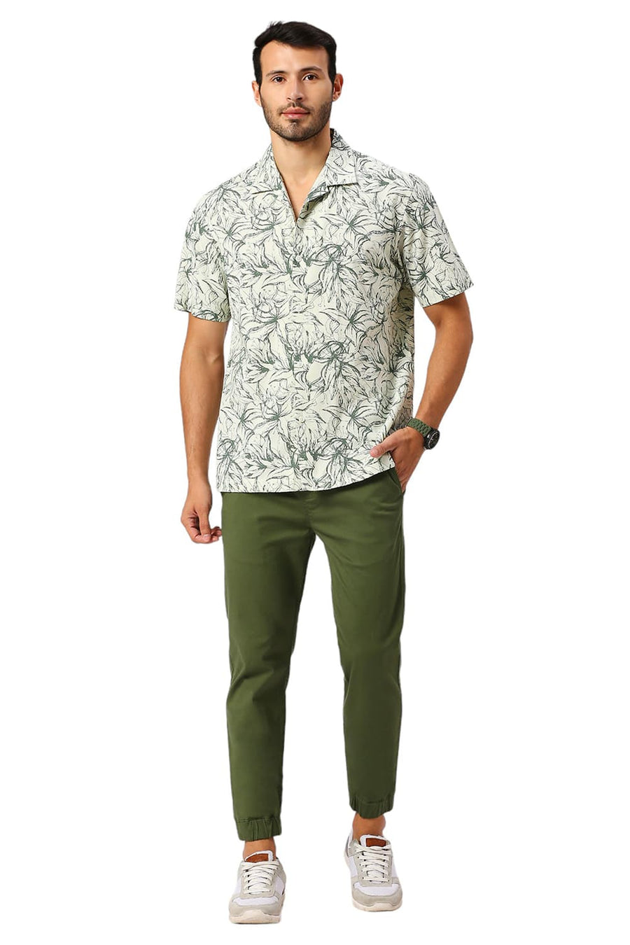 BASICS RELAXED FIT CELA DON GREEN COTTON VISCOSE TWILL PRINTED HALFSLEEVES SHIRT
