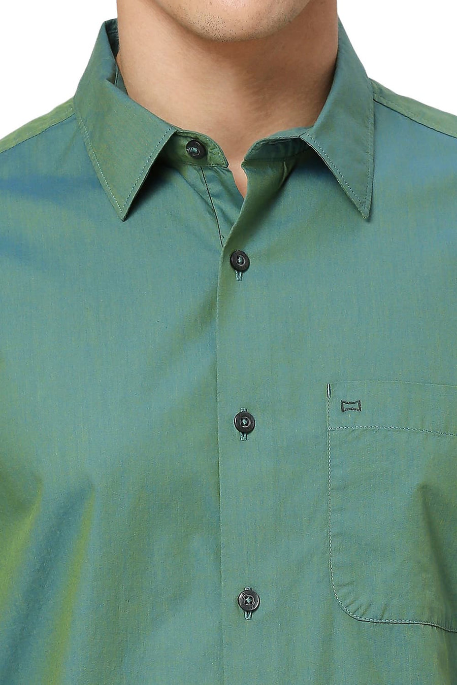 BASICS SLIM FIT BERYL GREEN COTTON CHAMBRAY HALFSLEEVES SHIRT