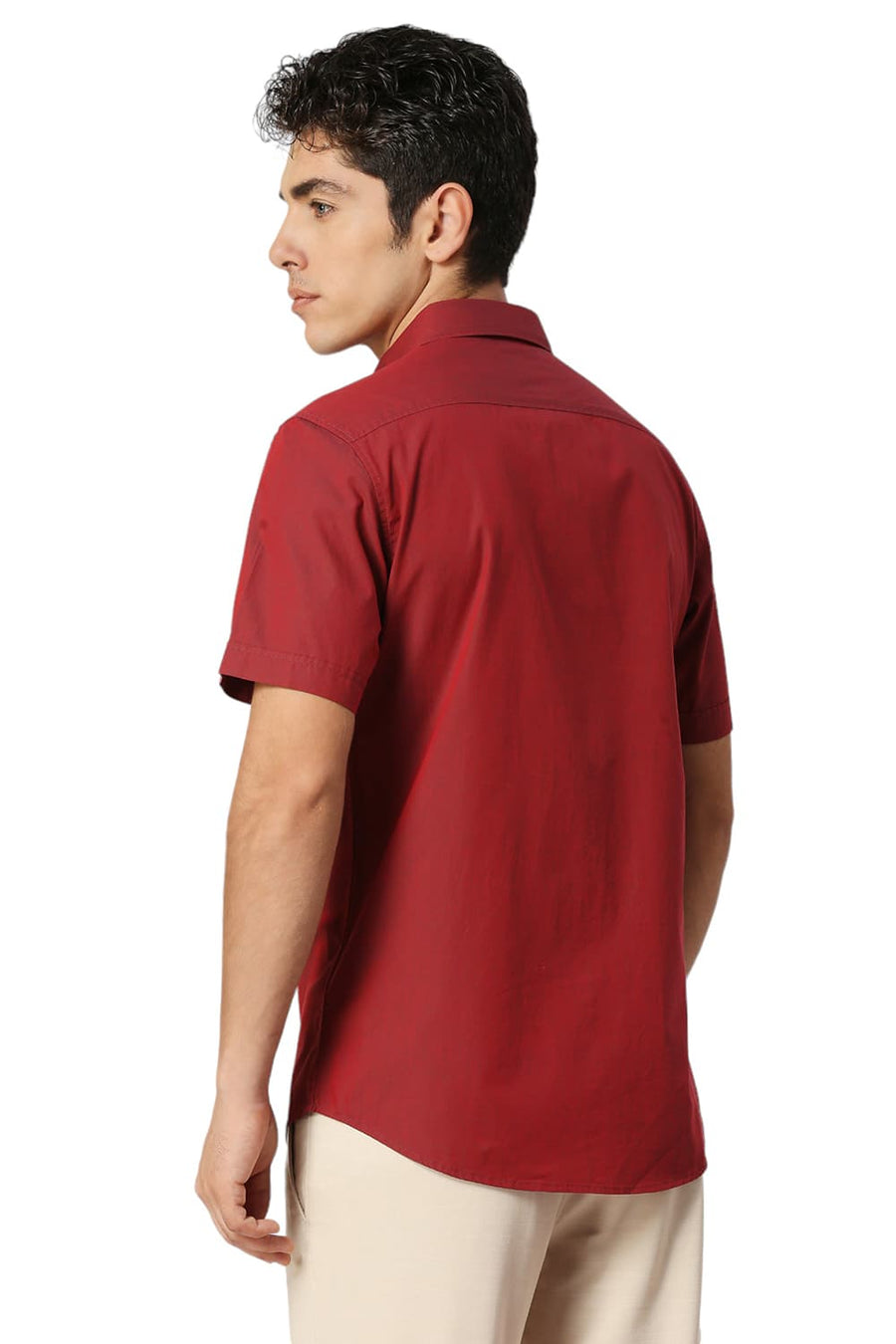 BASICS SLIM FIT RED DAHLIA COTTON CHAMBRAY HALFSLEEVES SHIRT