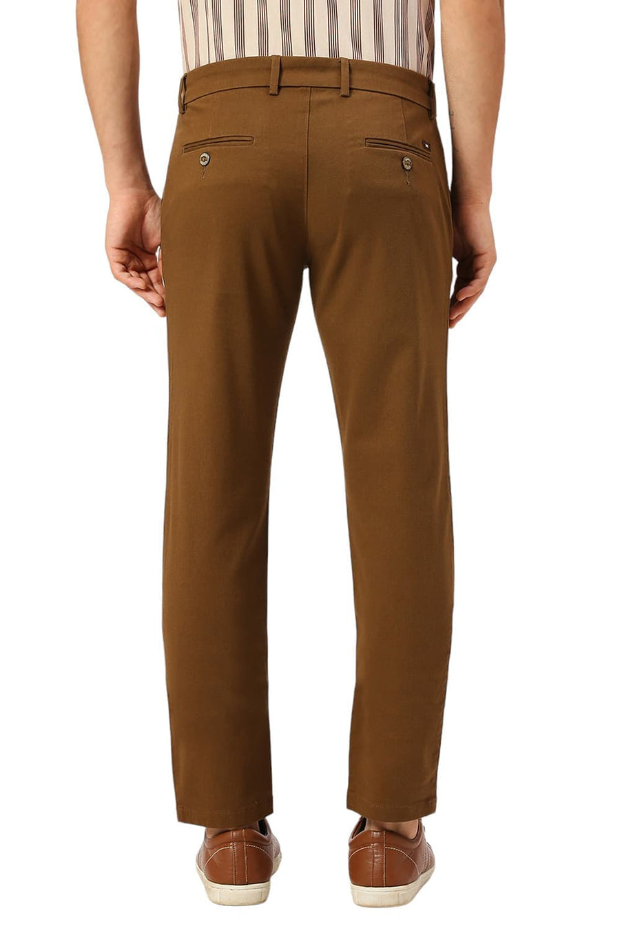 BASICS TAPERED FIT EARTH BROWN COTTON STRETCH DOBBY TROUSERS