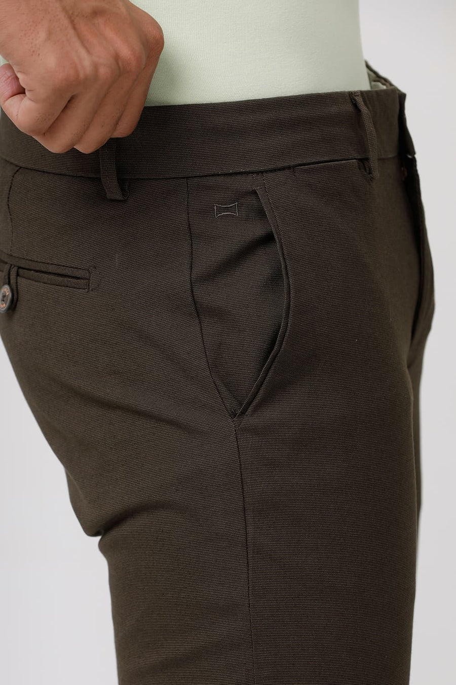 BASICS TAPERED FIT BELUGA BROWN COTTON POLYESTER STRETCH DOBBY TROUSERS