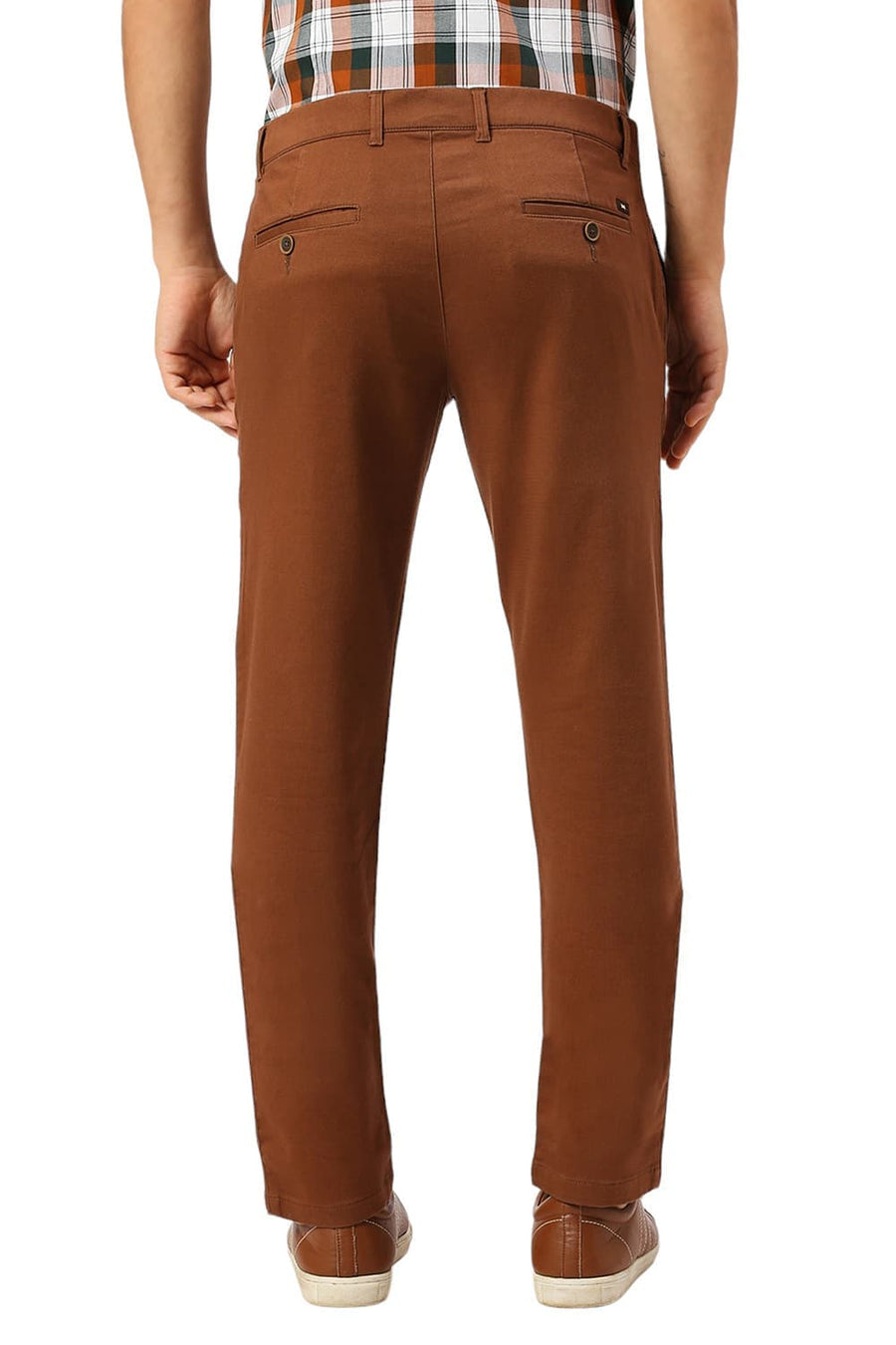 BASICS TAPERED FIT TIRAMISU DARK BROWN COTTON STRETCH DOBBY TROUSERS