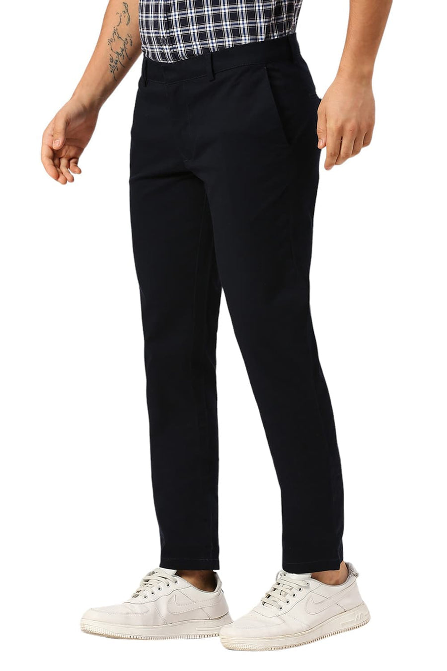 BASICS TAPERED FIT CAPTAIN NAVY COTTON STRETCH DOBBY TROUSERS